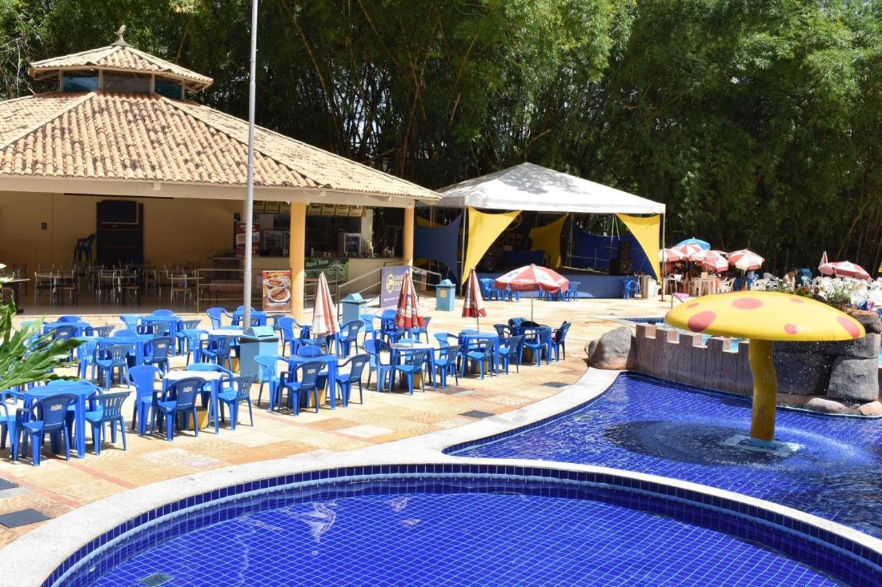 Hotel Golden Dolphin Grand Hotel 111 Caldas Novas Exterior foto